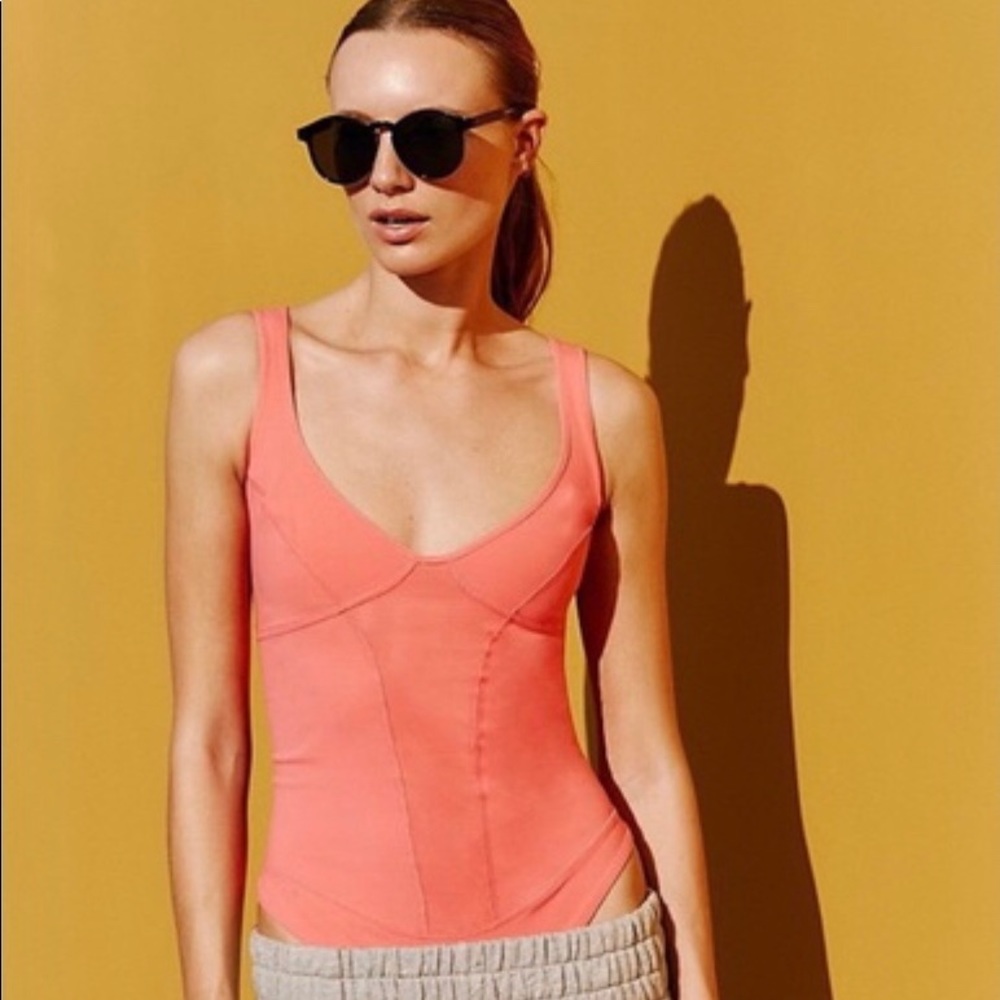 Free People NWT Movement Heart Of Gold~ Size Small